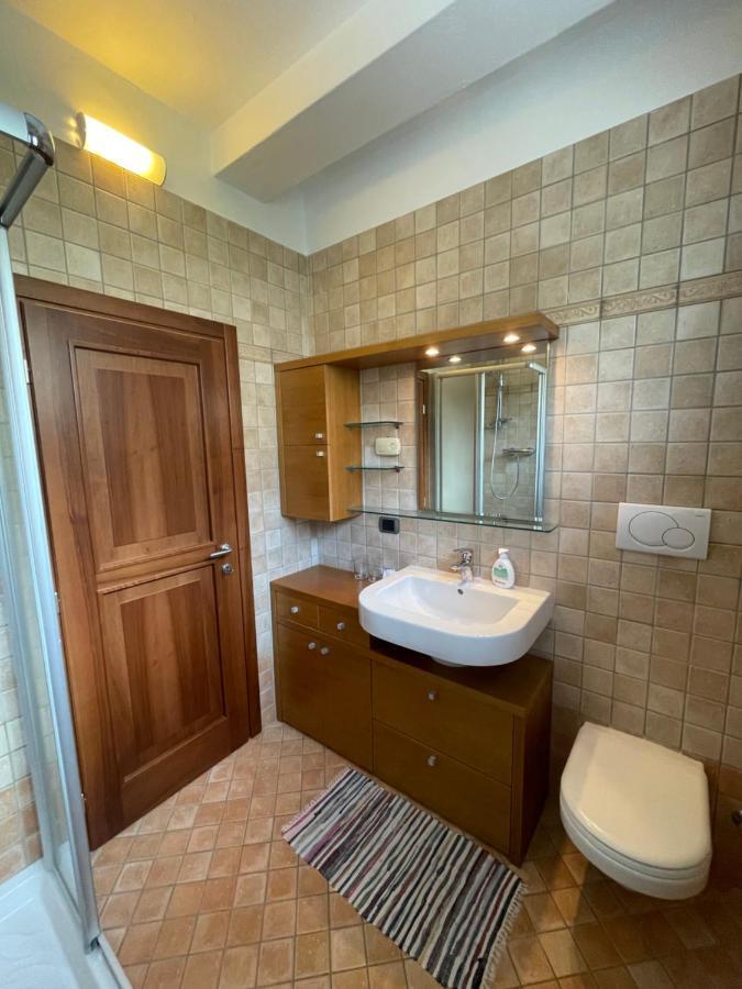 Terraced House With Garden In Dongo - Larihome A13 외부 사진